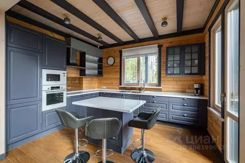 Дом в Ленинградская область, Всеволожский район, Куйвозовское с/пос, ...