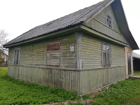 Дом в Новгородская область, Новгородский район, Ермолинское с/пос, д. ...