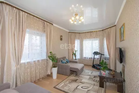 Дом в Тюменская область, Тюмень Казарово мкр, ул. Булата Сулейманова ...