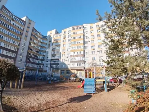 1-к кв. Омская область, Омск ул. 70 лет Октября, 10/3 (43.9 м)