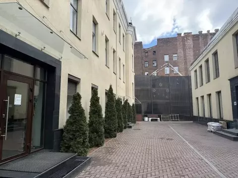 Офис в Санкт-Петербург ул. Егорова, 28а (208 м)