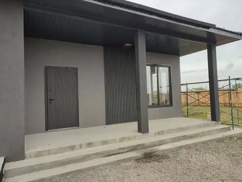 Дом в Хакасия, Усть-Абаканский район, пос. Тепличный ул. В.Л. ...