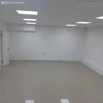 Склад (801 м)
