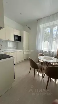 3-к кв. Москва ул. Усачева, 29К7 (67.5 м)