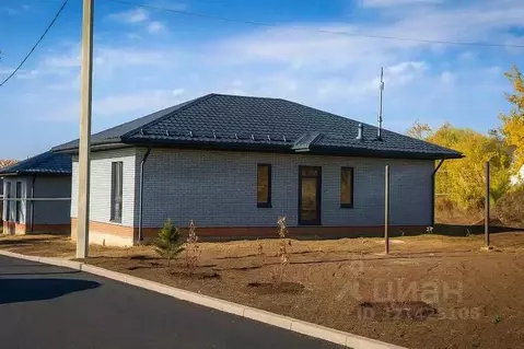 Коттедж в Саратовская область, Саратов муниципальное образование, д. ...