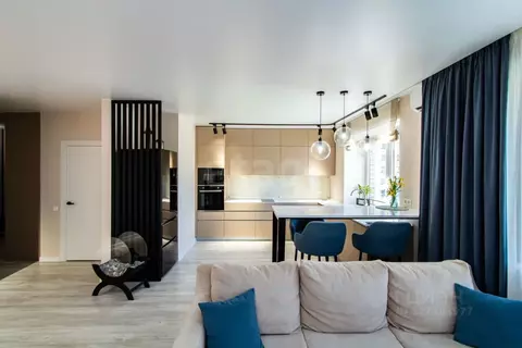 2-к кв. Тюменская область, Тюмень ул. Мельникайте, 34к1 (81.0 м)