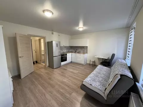 Студия Тюменская область, Тюмень проезд Тихий, 6 (30.0 м)