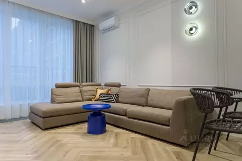 2-к кв. Санкт-Петербург Петровский просп., 22к2 (80.0 м)