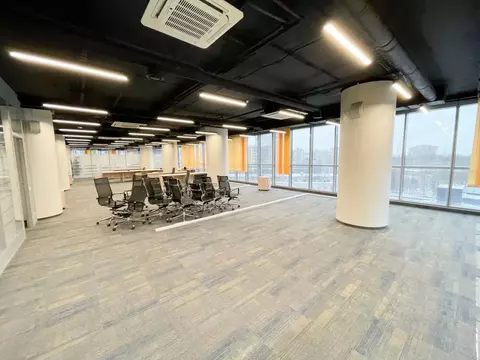 Офис в Санкт-Петербург пл. Конституции, 3к2 (442 м)