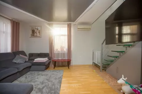 5-к кв. Ярославская область, Ярославль ул. Чайковского, 19б (200.5 м)