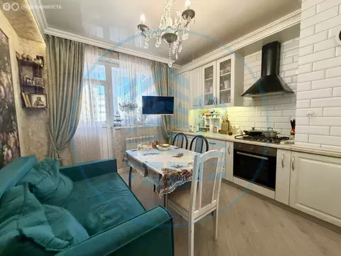 2-комнатная квартира: Ессентуки, Никольская улица, 21к4 (57.9 м)