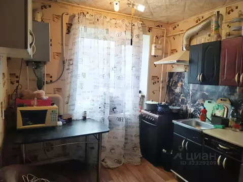 3-к кв. Саратовская область, Краснопартизанский район, Горный рп ул. ...