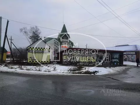 Торговая площадь в Пермский край, пос. Куеда ул. Гагарина, 1 (100 м)
