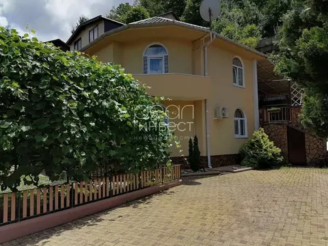 Дом в Краснодарский край, Сочи Амбулаторный пер., 12 (230 м)