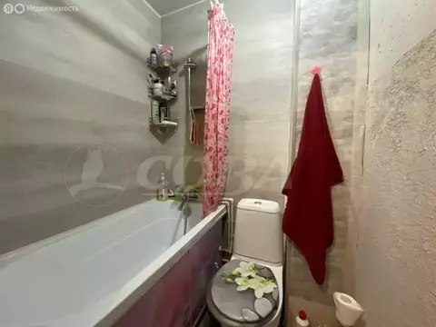 1-комнатная квартира: Тюмень, улица Республики, 243 (13.3 м)