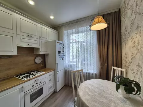 2-к кв. Брянская область, Брянск ул. Куйбышева, 10 (57.5 м)