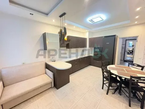 2-к кв. Санкт-Петербург Двинская ул., 8К3 (67.0 м)