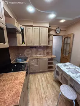 2-комнатная квартира: Ухта, улица Сенюкова, 18 (52.2 м)