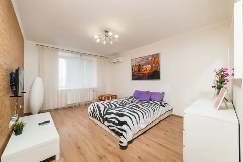 1-к кв. Татарстан, Казань ул. Сибгата Хакима, 33 (42.0 м)