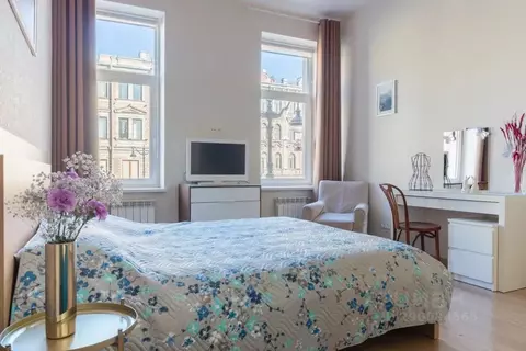 2-к кв. Санкт-Петербург Невский просп., 73-75 (82.0 м)