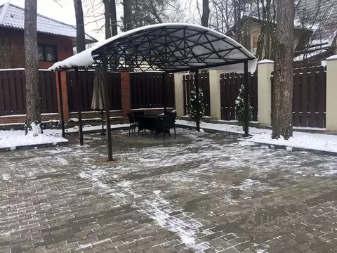 Дом в Московская область, Одинцовский городской округ, пос. Николина ...