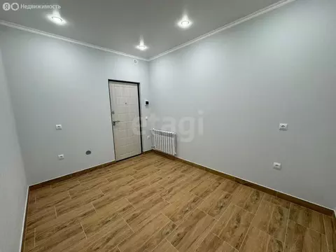 3-комнатная квартира: Анапа, Александрийский переулок, 6 (48 м)