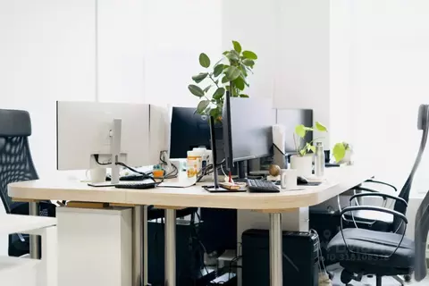 Офис в Санкт-Петербург наб. Канала Грибоедова, 96 (293 м)