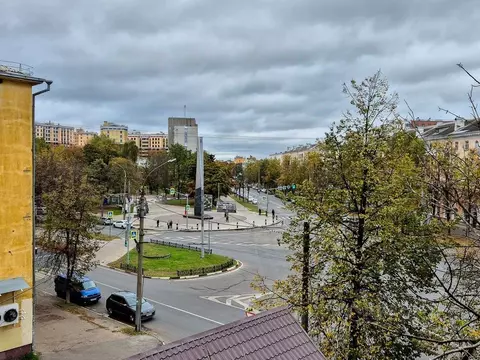 3-к кв. Ярославская область, Ярославль просп. Ленина, 54 (61.5 м)