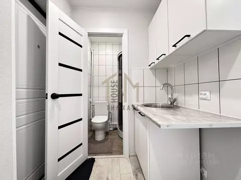 Студия Омская область, Омск ул. Декабристов, 155 (12.0 м)