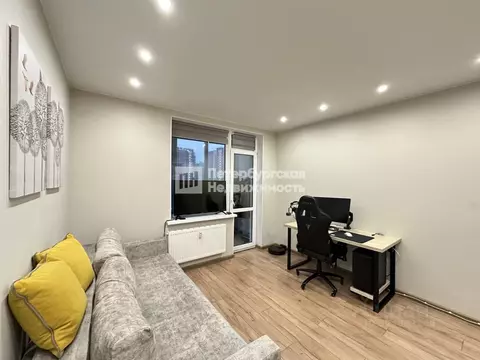 Студия Ленинградская область, Мурино Всеволожский район, просп. ...