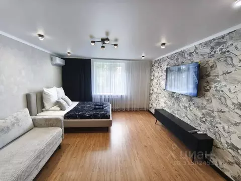 2-к кв. Татарстан, Альметьевск ул. Шевченко, 142 (75.0 м)