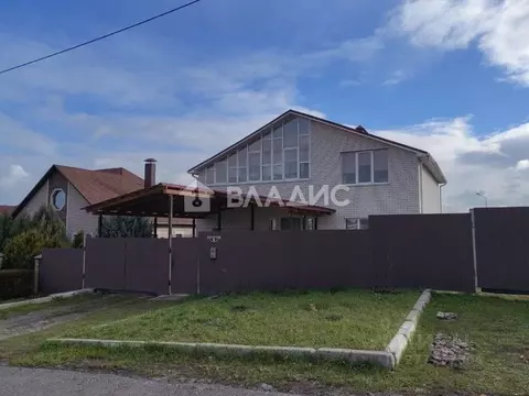 Дом в Белгородская область, Белгород пер. 2-й Ботанический, 9 (201 м)