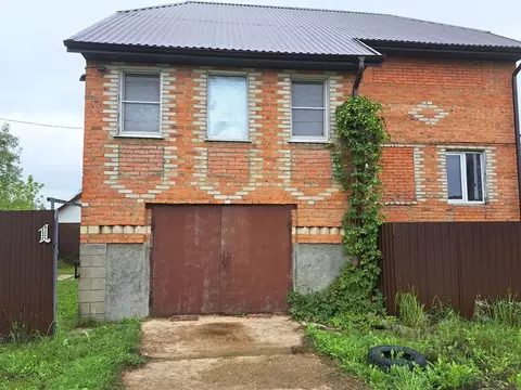 Дом в Калужская область, Малоярославец Весенняя ул., 1 (200 м)