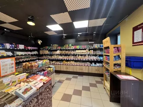 Помещение свободного назначения в Удмуртия, Ижевск ул. Коммунаров, 206 ...