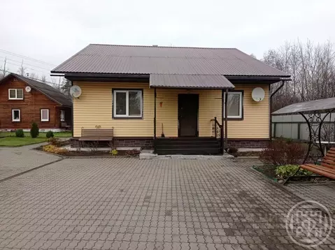 Дом в Ленинградская область, Приозерский район, Ромашкинское с/пос, ...