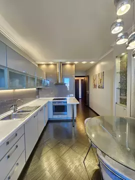 3-к кв. Новосибирская область, Новосибирск ул. Галущака, 2 (110.4 м)