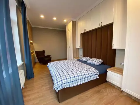 2-к кв. Татарстан, Казань ул. Чехова, 6Г (75.3 м)