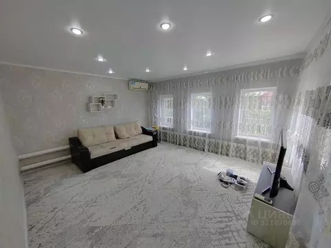 Дом в Оренбургская область, Бузулук Казанская ул., 71 (78 м)