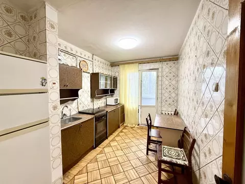 3-к кв. Крым, Симферополь ул. Залесская, 70А (65.9 м)