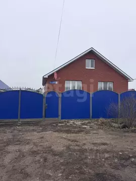 Дом в Татарстан, Альметьевский район, Нижняя Мактама пгт ул. ...