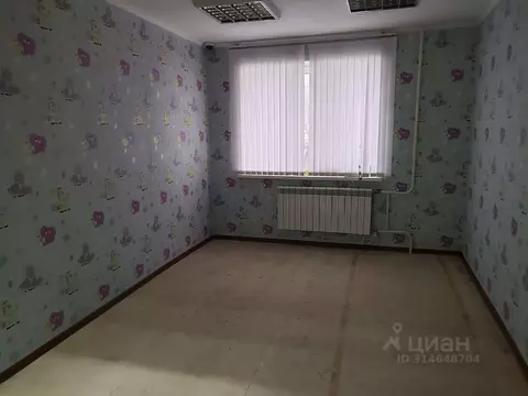 3-к кв. Белгородская область, Белгород ул. Пригородная, 1 (80.0 м)