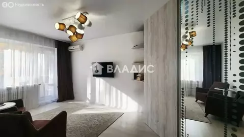 2-комнатная квартира: Старый Оскол, микрорайон Лебединец, 35 (44.5 м)