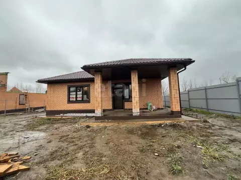 Дом в Курская область, Курский район, Нижнемедведицкий сельсовет, д. ...