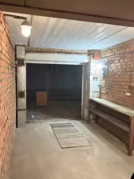 Гараж в Москва 1-я Дубровская ул., 11С1 (36 м)