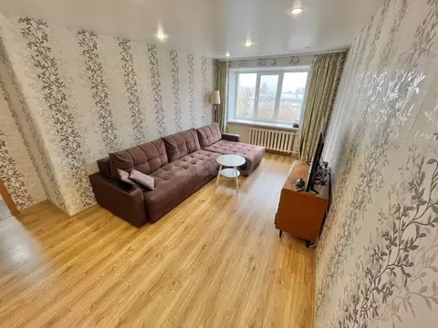 3-к кв. Удмуртия, Ижевск Тверская ул., 50 (59.9 м)