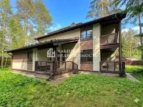 Дом в Ленинградская область, Всеволожский район, Токсовское городское ...