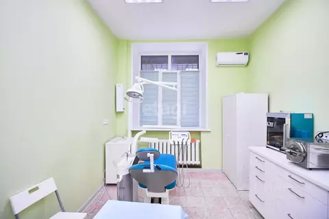 Помещение свободного назначения в Тюменская область, Тюмень ул. ...