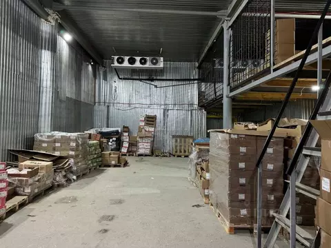 Склад в Ямало-Ненецкий АО, Новый Уренгой Оптимистов мкр, 6/1Б (656 м)