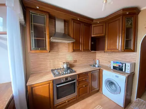 3-к кв. Башкортостан, Уфа просп. Октября, 65 (65.0 м)