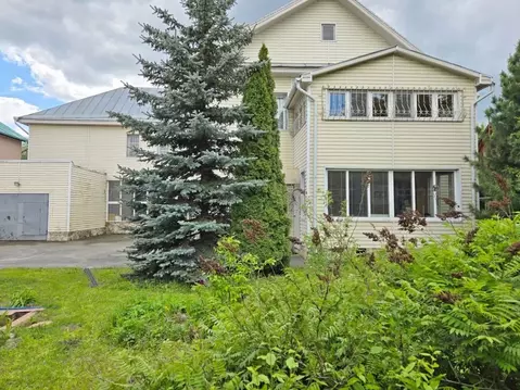 Дом в Татарстан, Казань ул. 2-я Старо-Аракчинская (326 м)